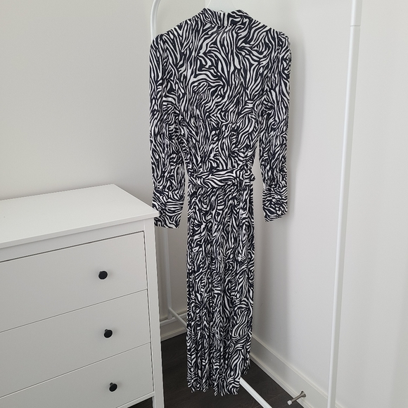 ZARA Belted Animal Print Dress - Picture 7 of 8